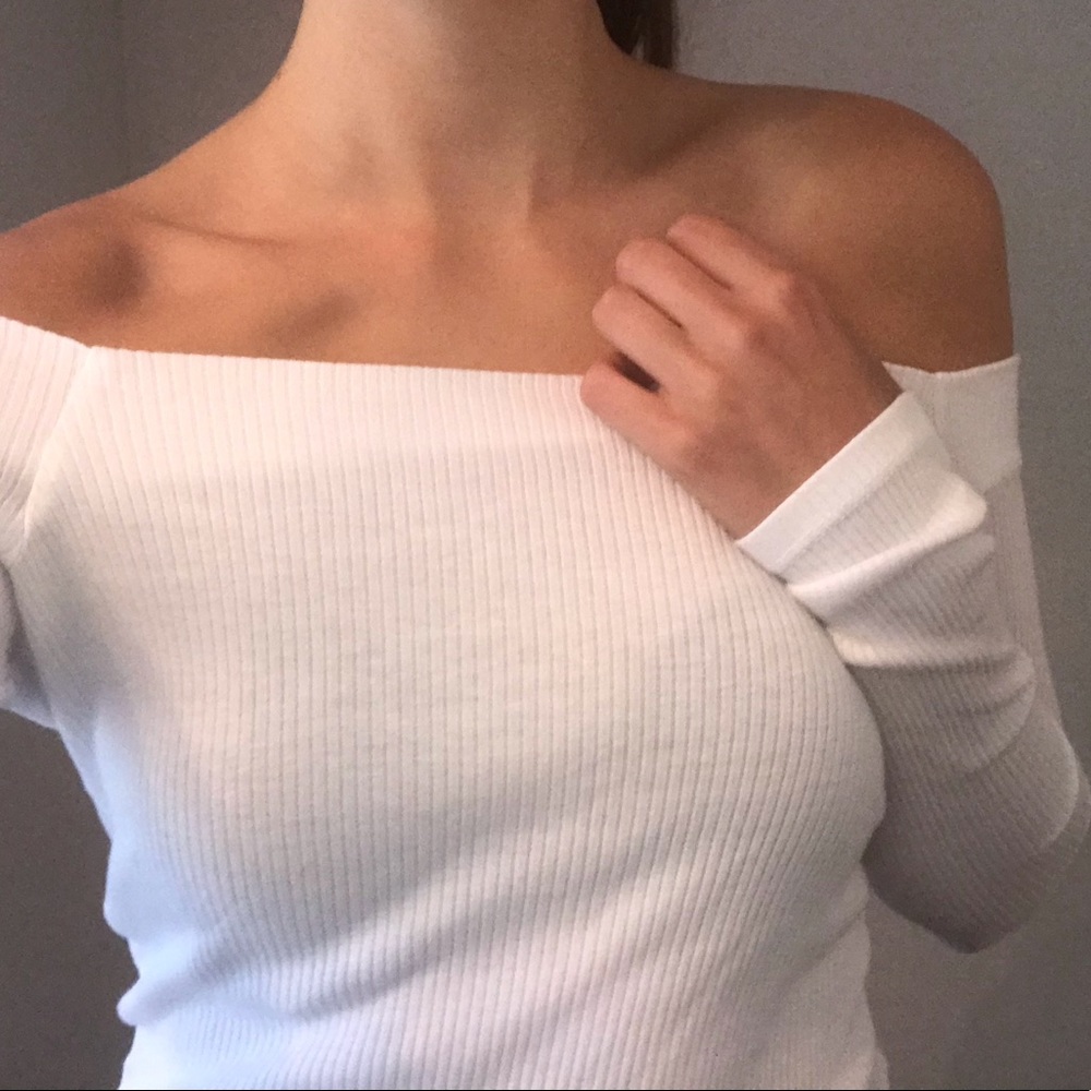 Zara ribbed white off-the-shoulder long sleeve